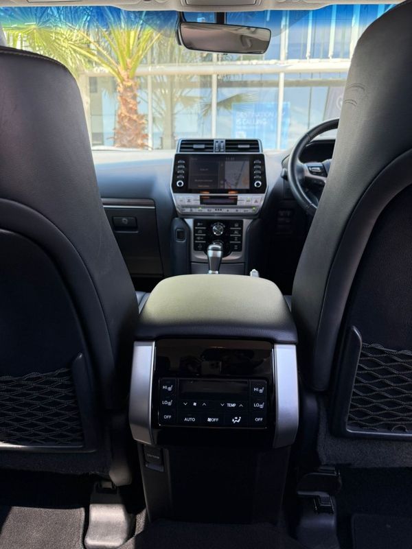 2023-Toyota-Land-Cruiser-Prado-28-GD-VX-Auto image:27