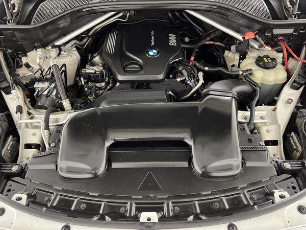 2016-BMW-X5-xDrive25d-Auto image:13