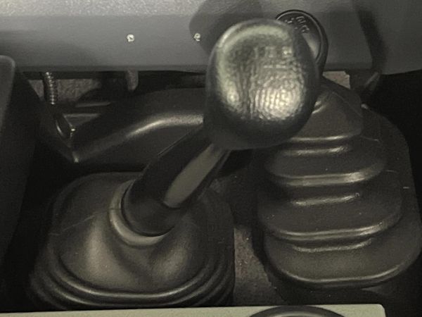 2021-Toyota-Land-Cruiser-76-45-D-V8-Station-Wagon image:10