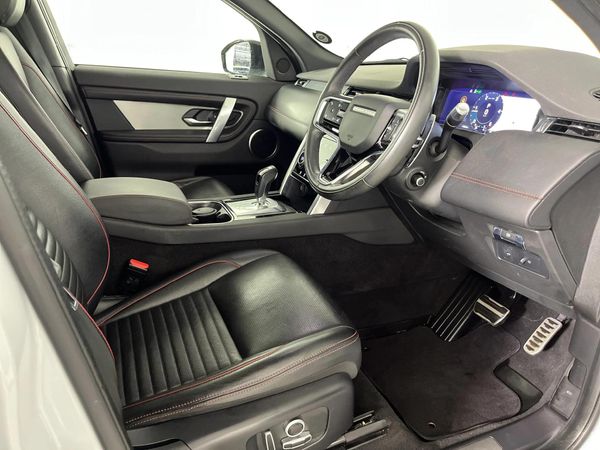 2021-Land-Rover-Discovery-Sport-20D-SE-R-Dynamic-D200 image:9