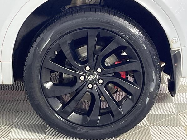 2021-Land-Rover-Discovery-Sport-20D-SE-R-Dynamic-D200 image:6