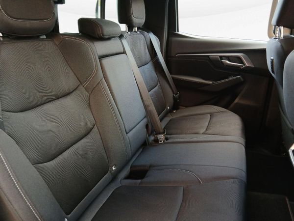 2023-Isuzu-D-Max-30-DDI-HR-ISE-NR-Auto-Double-Cab image:11