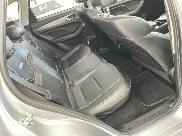 2022-Haval-Jolion-15T-Super-Luxury-Auto image:7