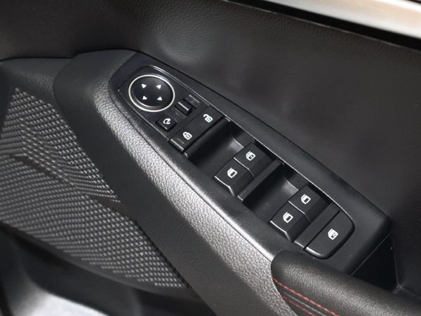 2022-Kia-Seltos-14T-GT-Line-Auto image:9