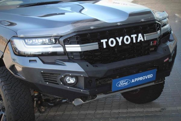 2022-Toyota-Land-Cruiser-300-V6-35-T-GR-S image:11