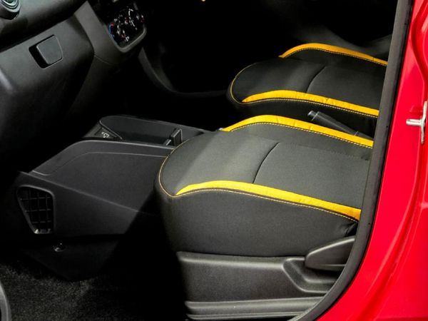 2026-Renault-Kwid-10-10-Year-Ltd-Edition-AMT-Auto image:11
