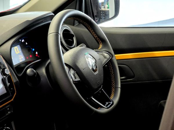 2026-Renault-Kwid-10-10-Year-Ltd-Edition-AMT-Auto image:16