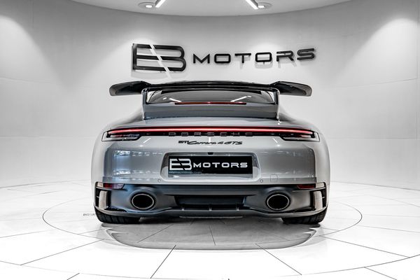 2024-Porsche-911-Carrera-4Gts-Coupe image:21