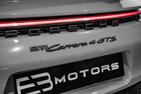 2024-Porsche-911-Carrera-4Gts-Coupe image:23