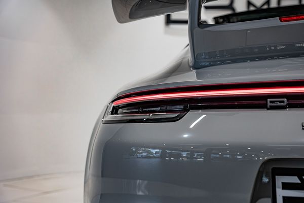 2024-Porsche-911-Carrera-4Gts-Coupe image:24
