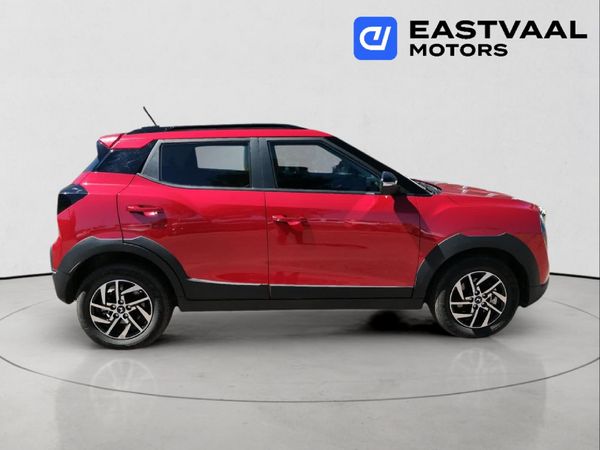 2026-Mahindra-XUV-3XO-12T-AX5 image:7