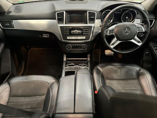 2013-Mercedes-Benz-ML-250-Bluetec image:11