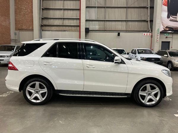 2013-Mercedes-Benz-ML-250-Bluetec image:7