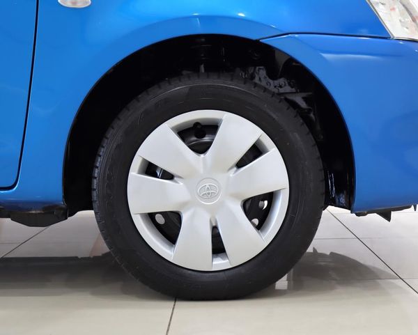2016-Toyota-Etios-15-Xi-5-dr image:7