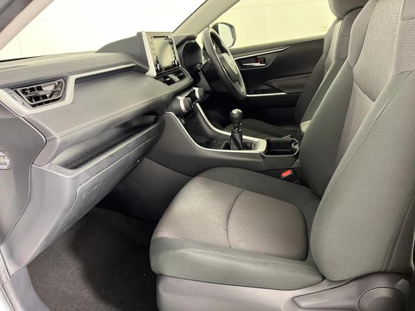 2019-Toyota-RAV4-20-GX image:8