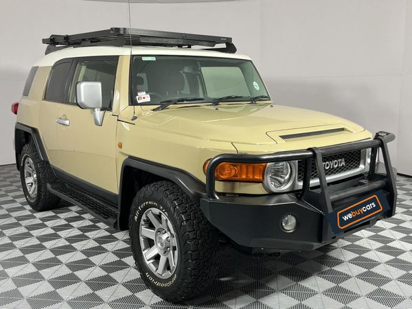 2017-Toyota-FJ-Cruiser-40-V6 image:13
