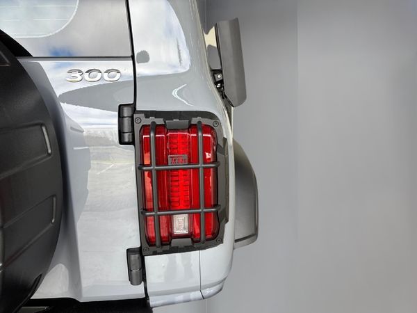 2026-GWM-Tank-300-24TD-Super-Luxury-4x4-Auto image:11