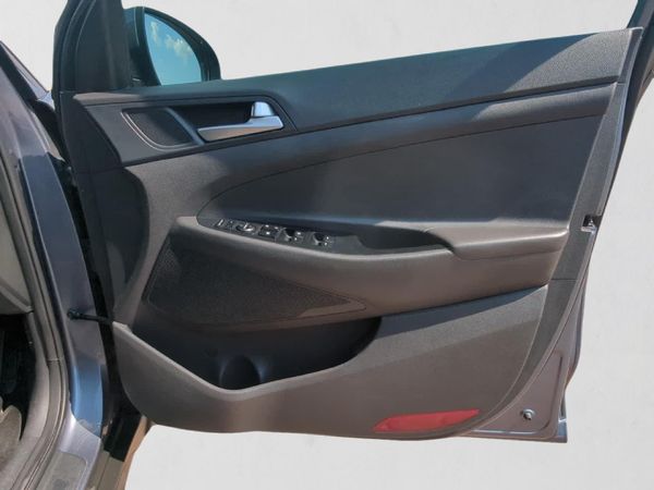 2021-Hyundai-Tucson-20-Premium-Auto image:14
