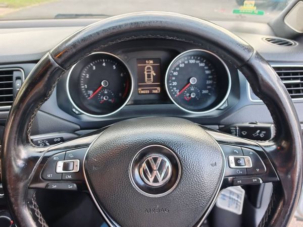 2015-Volkswagen-Jetta-GP-14-TSI-Comfortline-Auto image:9