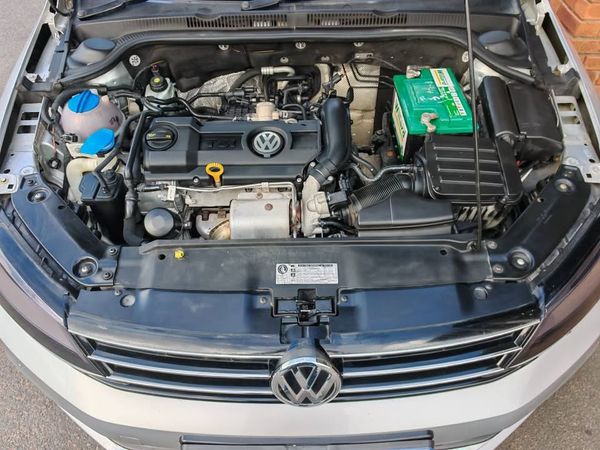 2015-Volkswagen-Jetta-GP-14-TSI-Comfortline-Auto image:13