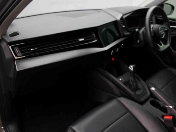 2022-Audi-A1-Sportback-15-TFSI-S-Line-Auto-35-TFSI image:10