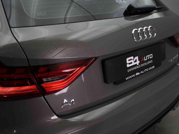2022-Audi-A1-Sportback-15-TFSI-S-Line-Auto-35-TFSI image:13