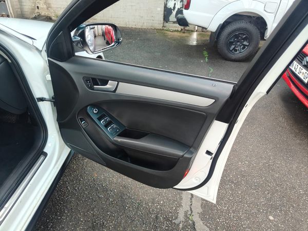 2012-Audi-A4-20-TDI-Ambition-Auto image:10