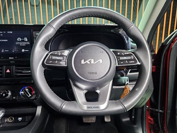 2023-Kia-Seltos-16-EX-Auto image:10