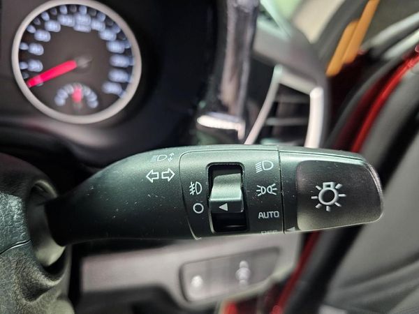 2023-Kia-Seltos-16-EX-Auto image:17