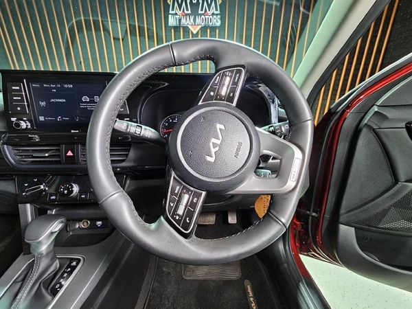 2023-Kia-Seltos-16-EX-Auto image:18