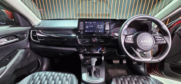 2023-Kia-Seltos-16-EX-Auto image:22