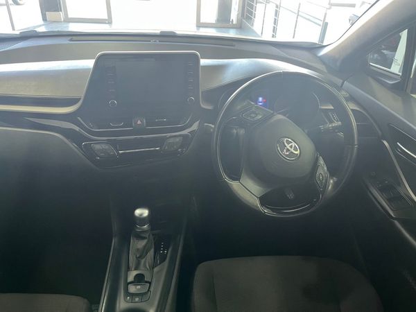 2020-Toyota-C-HR-12T-Plus-Auto image:5