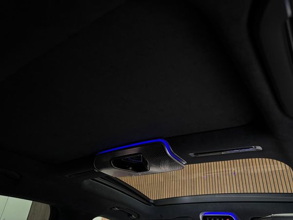 2024-Mercedes-Benz-S-Class-S-350d image:15