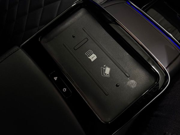 2024-Mercedes-Benz-S-Class-S-350d image:20