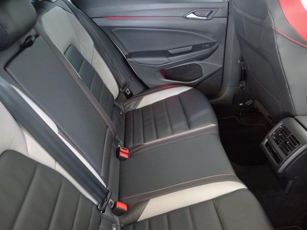 2024-Volkswagen-Golf-8-GTI-20-TSI-Auto image:13