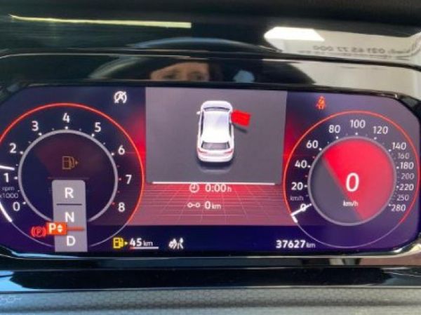 2024-Volkswagen-Golf-8-GTI-20-TSI-Auto image:28