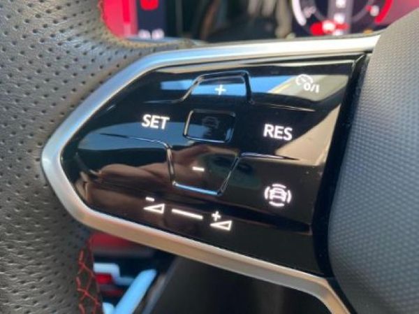 2024-Volkswagen-Golf-8-GTI-20-TSI-Auto image:29