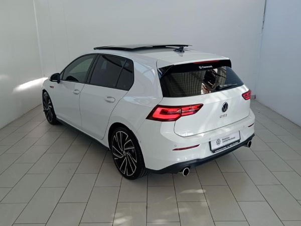 2024-Volkswagen-Golf-8-GTI-20-TSI-Auto image:5