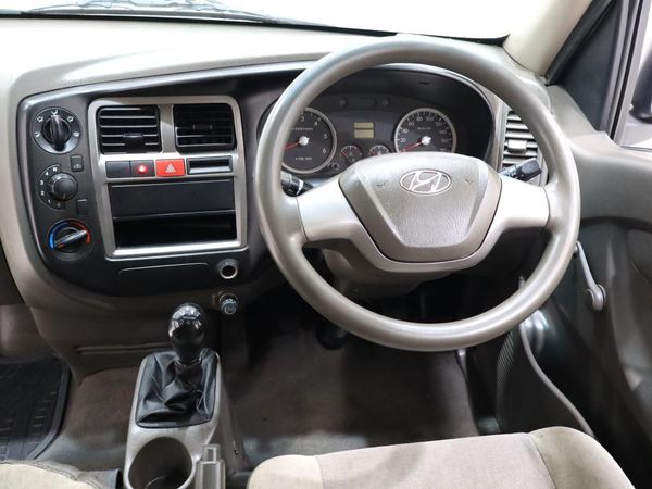 2019-Hyundai-H100-Bakkie-26D-Dropside image:12