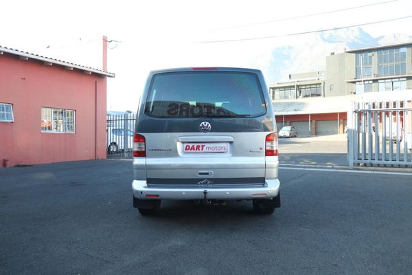 2005-Volkswagen-Caravelle-T5-32-4Motion image:6