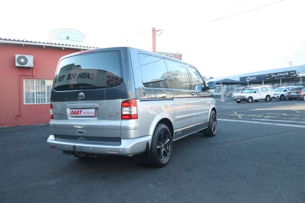 2005-Volkswagen-Caravelle-T5-32-4Motion image:7