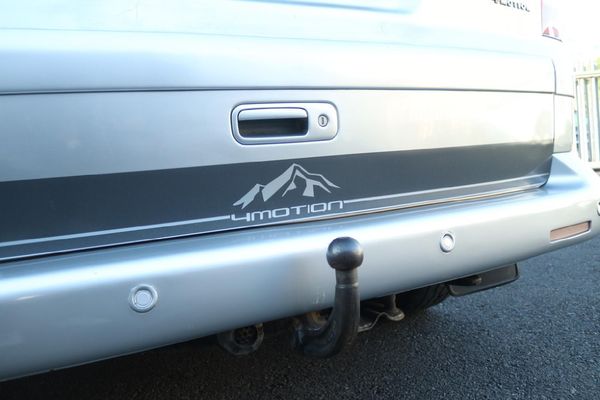 2005-Volkswagen-Caravelle-T5-32-4Motion image:8