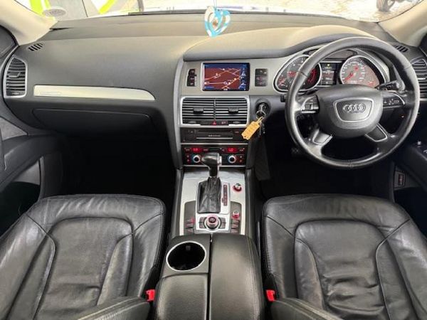 2015-Audi-Q7-30-TDI-quattro-Auto image:17