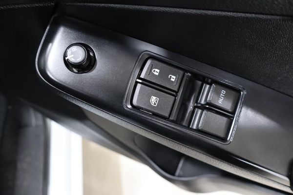 2024-Isuzu-D-Max-19-DDI-LS-Auto-Single-Cab image:16