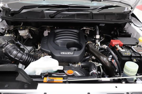 2024-Isuzu-D-Max-19-DDI-LS-Auto-Single-Cab image:19