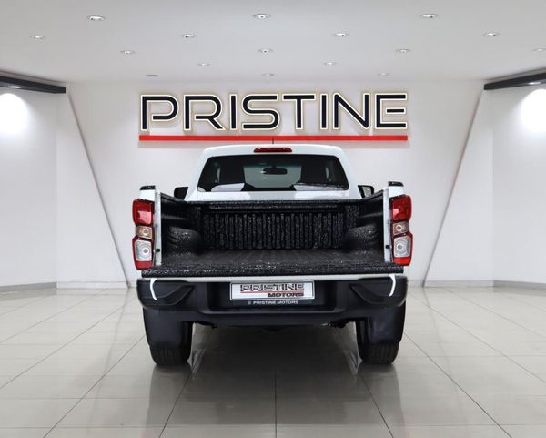 2024-Isuzu-D-Max-19-DDI-LS-Auto-Single-Cab image:5