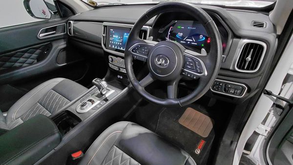 2021-GWM-P-Series-PV-20-TD-LT-4x4-Auto-Double-Cab image:17