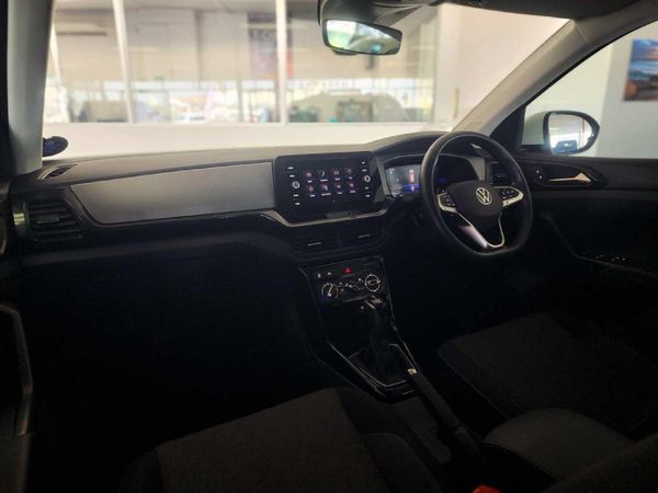 2025-Volkswagen-T-Cross-10-TSI-Life-Auto image:20