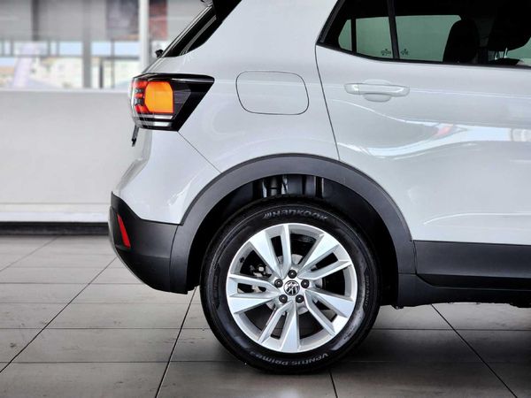 2025-Volkswagen-T-Cross-10-TSI-Life-Auto image:37