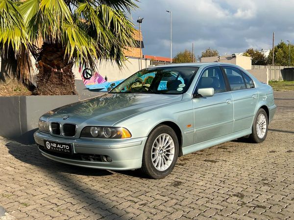 2002-BMW-5-Series-525i-Exclusive-Auto image:1